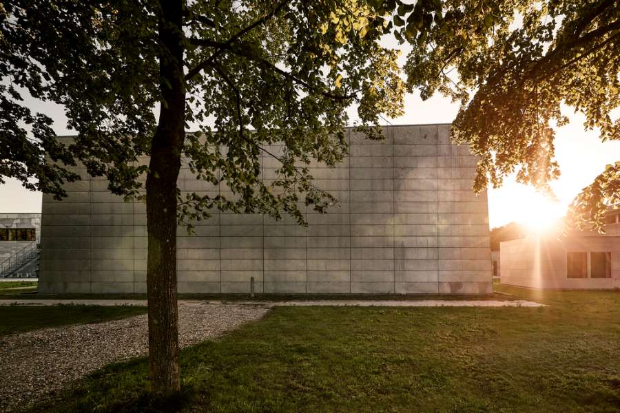 Foreninger samles bag stålfacade med karakter, Ringsted Sportscenter, Tværalle 8, 4100 Ringsted